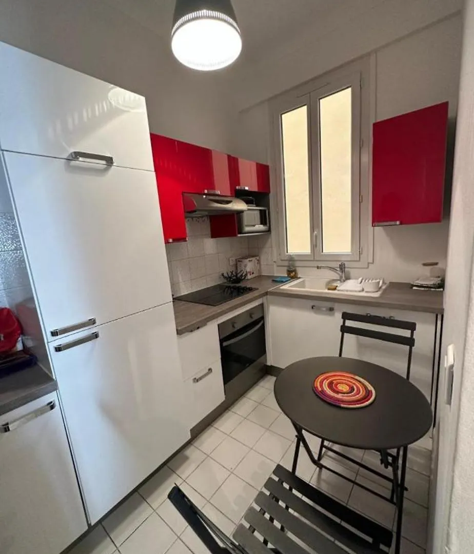 Two Bedroom Apartment To Rent In ניס