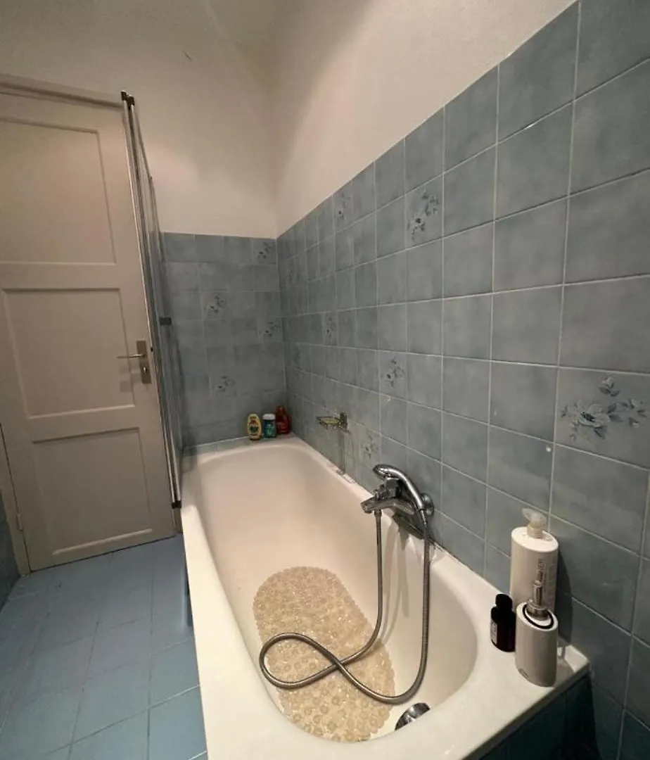 Two Bedroom Apartment To Rent In Niza